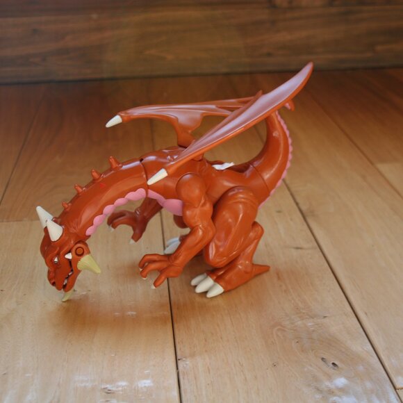 Yu-Gi-Oh! Thousand Dragon 1996 Kazuki Takahashi Mattel 8" Roaring Action Figure - Picture 2 of 8